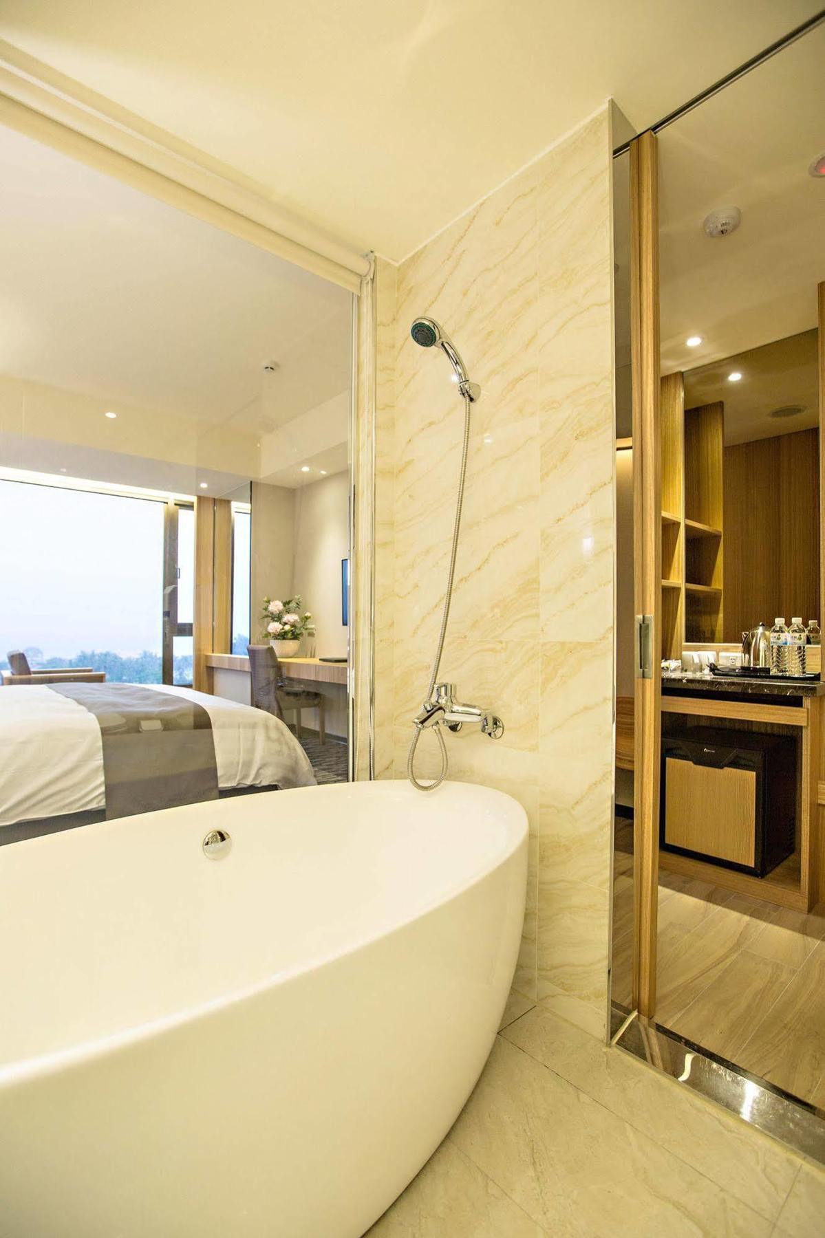 Kaishen Starlight Hotel Taitung Exterior photo
